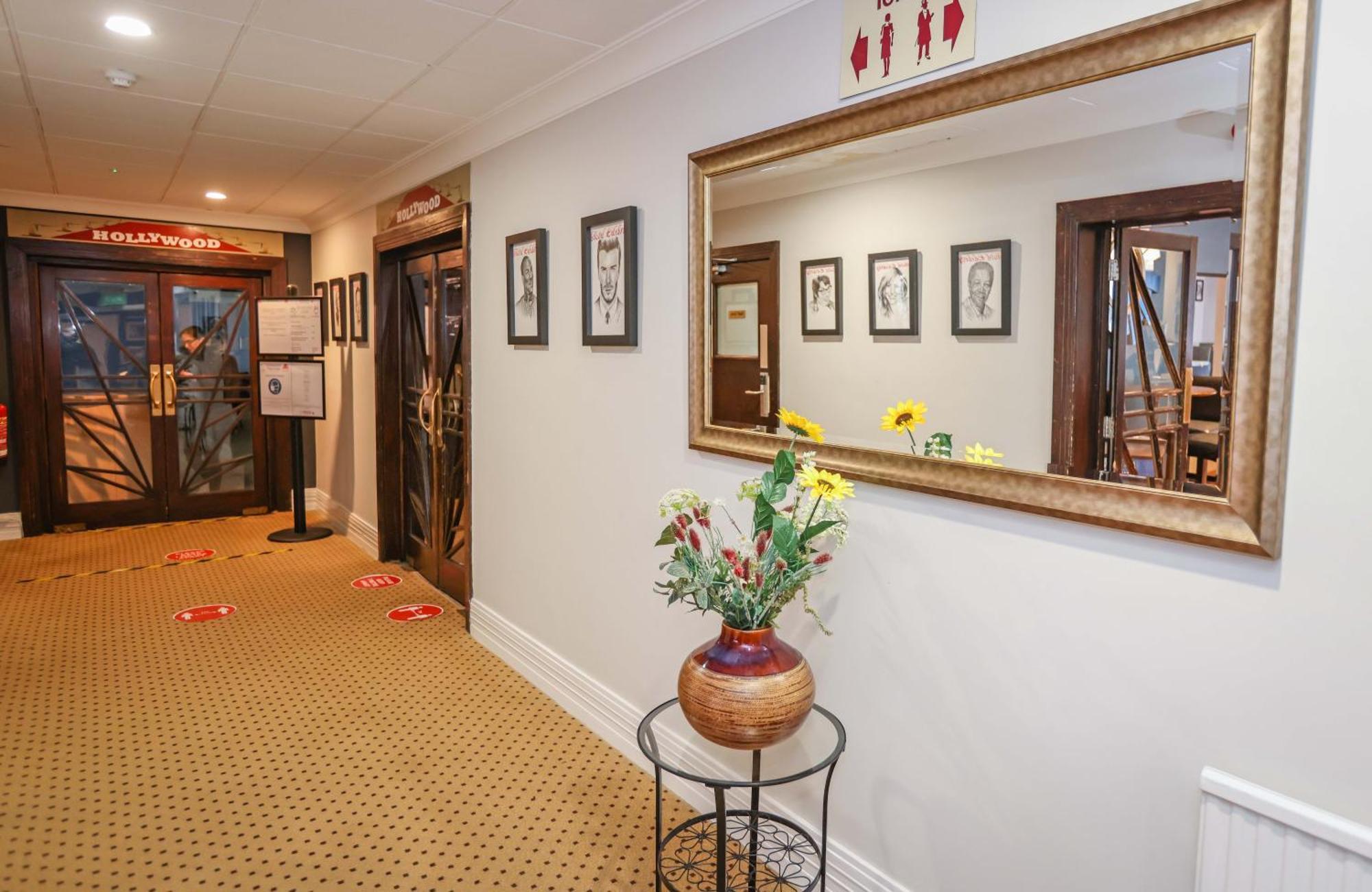 Hotel Celebrity Bournemouth East Cliff By Villare Hotels Екстер'єр фото