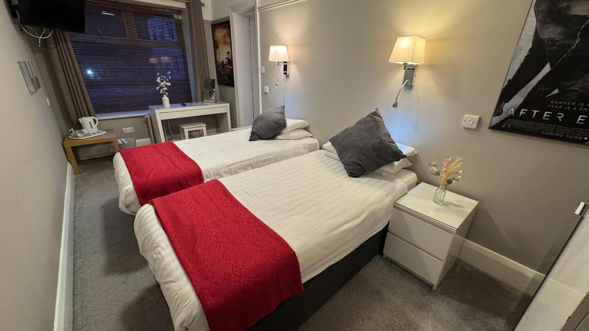 Hotel Celebrity Bournemouth East Cliff By Villare Hotels Екстер'єр фото